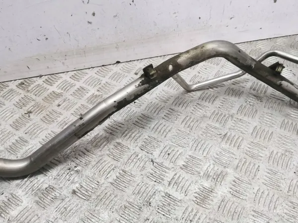Trappe à carburant Maserati Ghibli 2014 OEM 06700041750 image 4