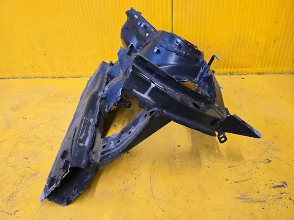 BMW X1 F48 Para-lamas Dianteiro Esquerdo OEM Usado image 4