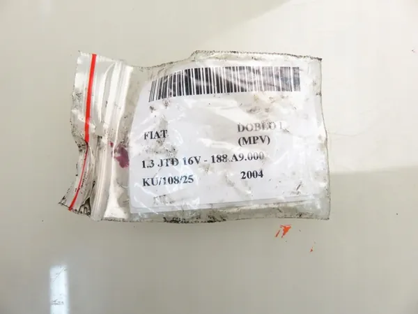 Bosch 0 445 110 083 Injektor image 8