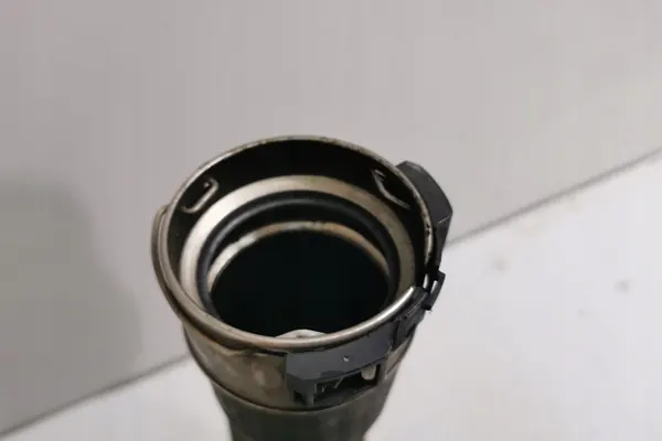 Tubería de intercooler BMW 5 (F10) 2.0L Diesel 2013 OEM 7810614 image 3