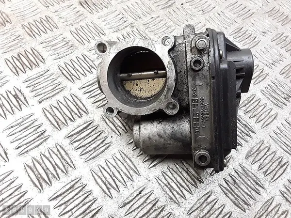 Corps de papillon Ford Fiesta 2006 1250 essence vp4f9u9e928ba image 3