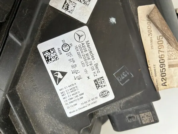 Mercedes C-Klasse W205 Rechter Voor Full LED Licht A2059068005 image 6