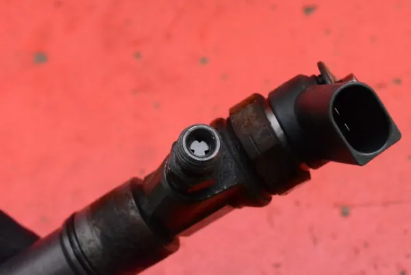 Injector OEM 7793836 para BMW E90/E91 2.0D 163CV image 9