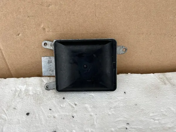 BMW rijbaanwisselradarsensor OEM 6885936 image 2
