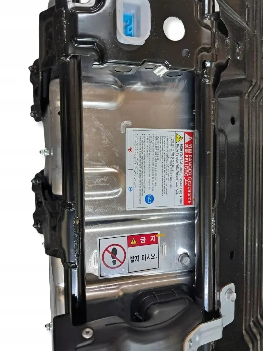 Hyundai OEM 37501-P0000 Batteri - 100Ah Begagnad image 6
