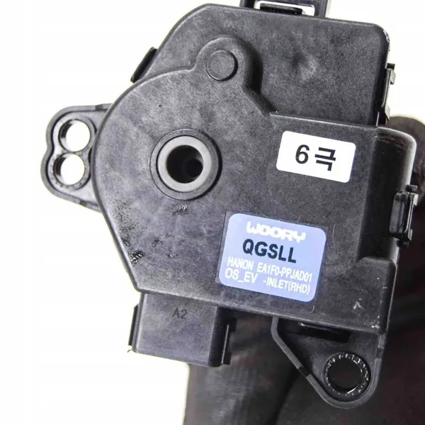 Válvulas de control de calefacción Hyundai Kona 97157C1000 image 6