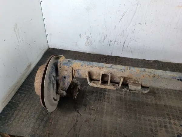 Hinterachsschwinge OEM MB 100 D 2.4 D für Mercedes image 9