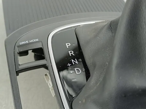 Pomo de mudanças OEM FOB56509 para Hyundai Kona II image 3