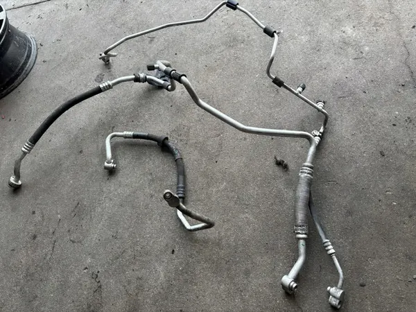 Volkswagen OE Ilmastointiputki image 3