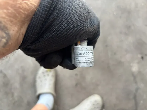 Volkswagen OE Ilmastointiputki image 4