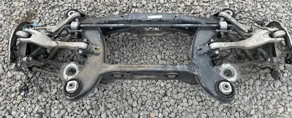 OEM 2533506509 Taka-akselinpidike Mercedes GLC image 2