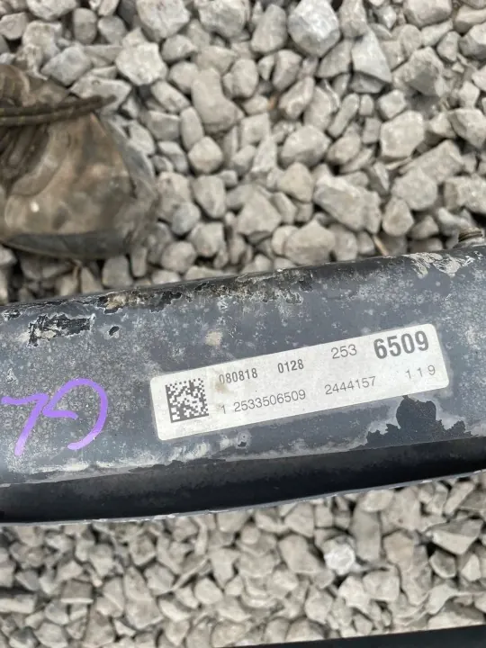 OEM 2533506509 Taka-akselinpidike Mercedes GLC image 7