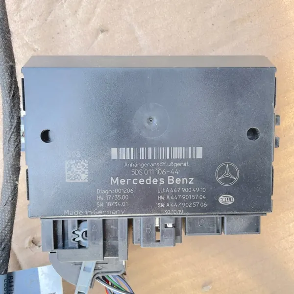 Mercedes VITO W447 Peräkärrykoukku OEM A4475409750 image 7