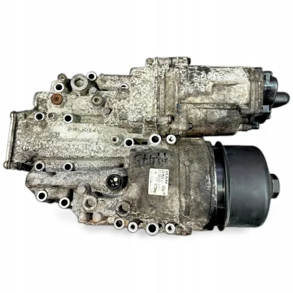 MAN Motoroljefilterhus OEM 51050007151 image 5