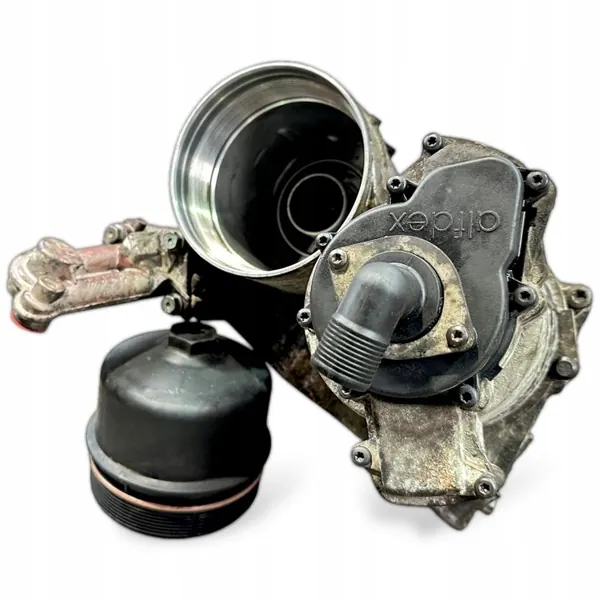 MAN Motoroljefilterhus OEM 51050007151 image 9