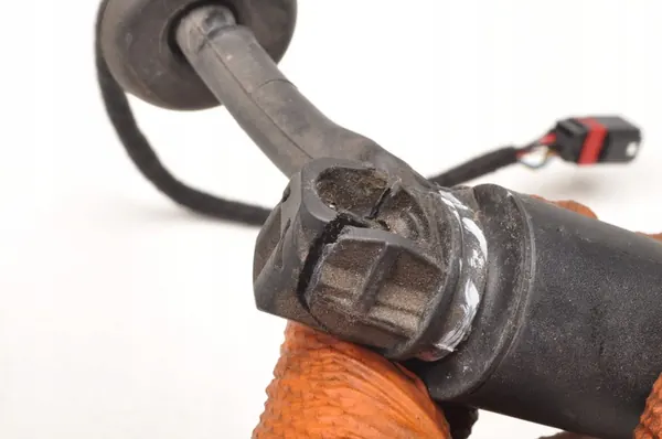 VOLVO XC60 I Baklucka Gasdämpare Höger 31352186 image 6