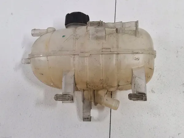 Renault OE 217105057R Réservoir D'expansion Usagé image 7