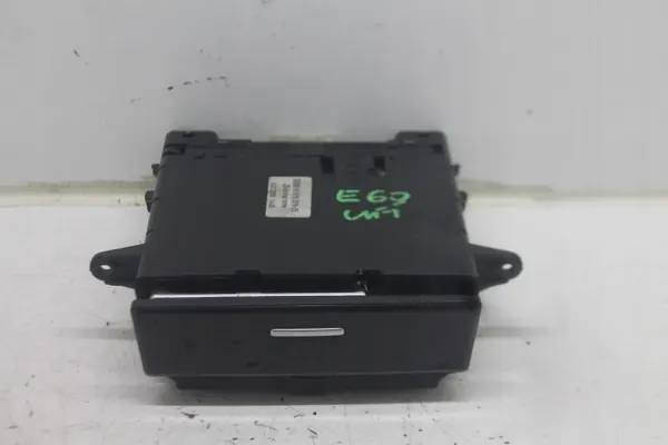 BMW Aschenbecher OEM 697637605 - Gebrauchtteil image 2