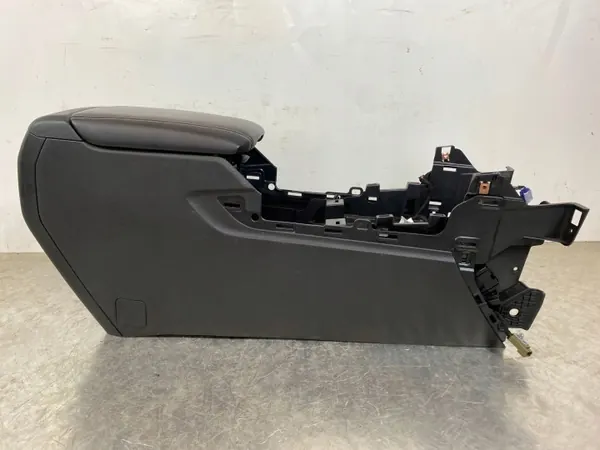 Accoudoir de console Jeep OE FOB47851 pour Grand Cherokee 2023 image 6