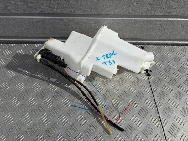 Nissan OE IG AUTO PEŁCZYN NISSAN T33 Spolarbehållare image 2