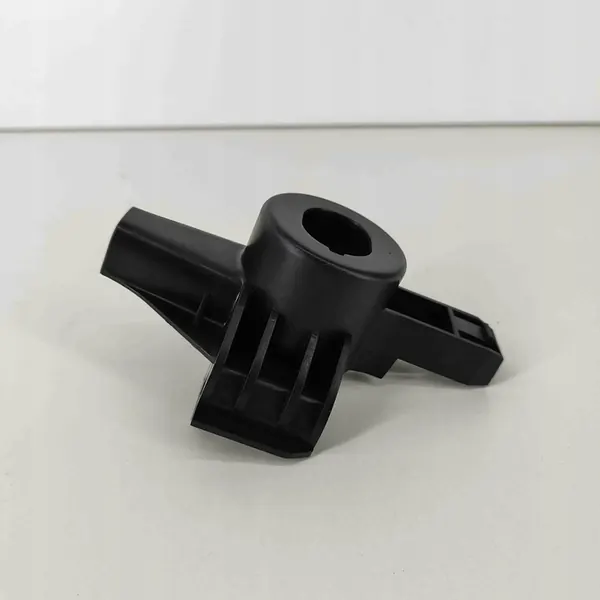 Nedre kylarfäste höger AUDI Q5 80A805202B image 2