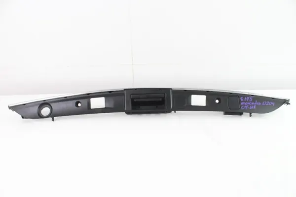 OEM 360212435 Tavaratilansuojus Mercedes W204 Sedan image 4