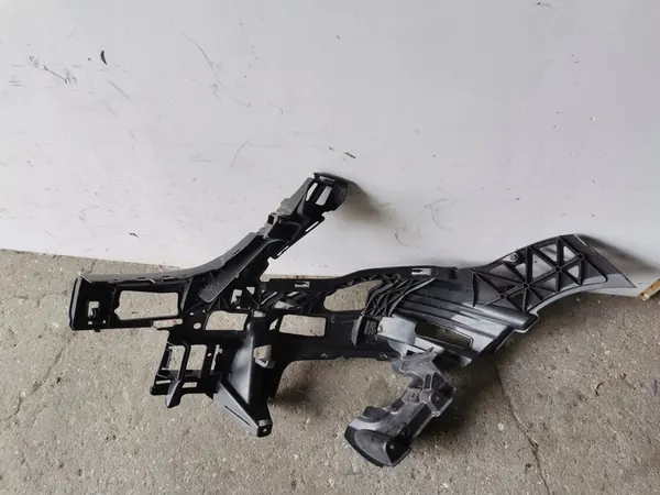 MERCEDES GLK X204 Bumper Slide Höger OE image 5