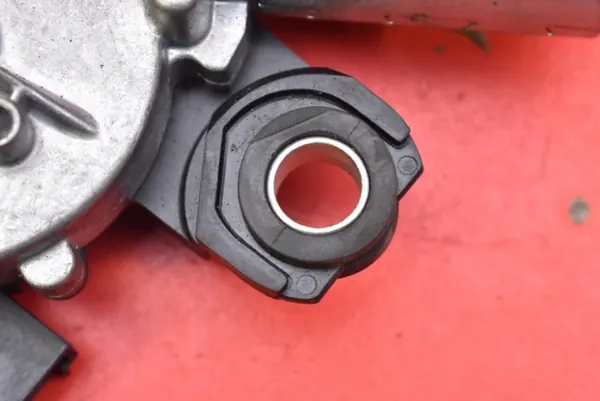 Bakre vindrutetorkarmotor OEM 9654115980 Citroen image 4