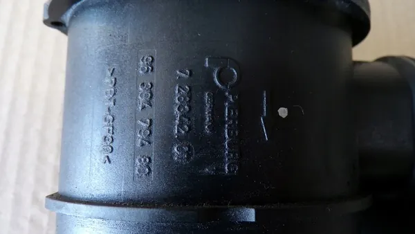 Luftmassenmesser CITROEN C3 I 1.4 HDI 9639479480 image 5