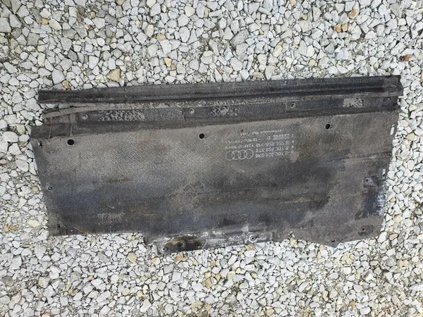 Audi A4 B8 A5 S5 Vänster Underkörningsskydd 8K0825207B image 8