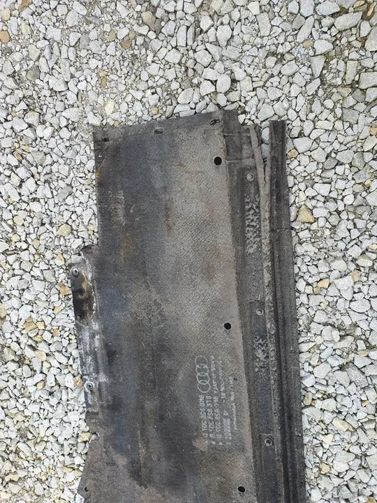 Audi A4 B8 A5 S5 Vänster Underkörningsskydd 8K0825207B image 9