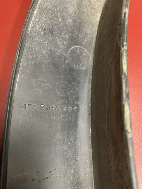 2013 BMW X3 F25 Rear Wheel Arch Trim 51777210083 image 3