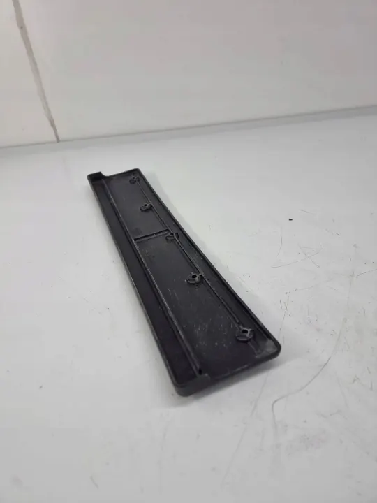 Cadre de plaque d'immatriculation avant Jaguar F-Pace OEM MK8317A835BA image 4