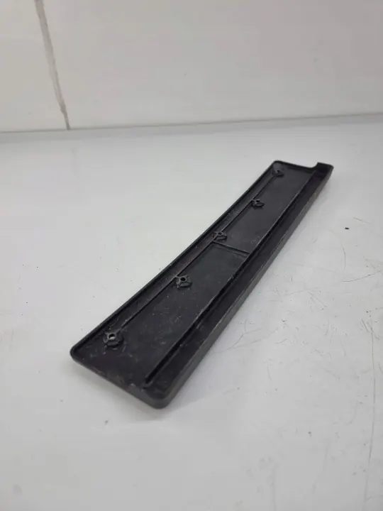 Cadre de plaque d'immatriculation avant Jaguar F-Pace OEM MK8317A835BA image 5