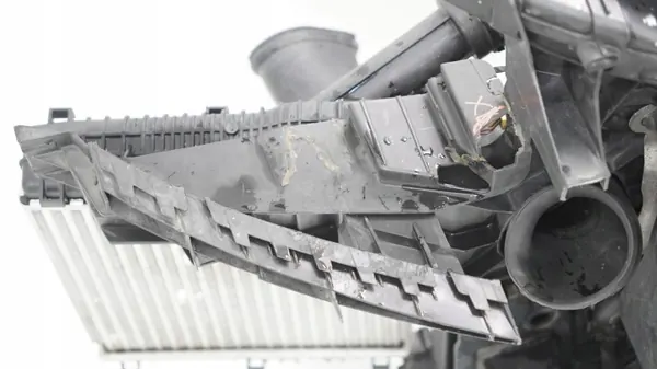 OEM 360209934 Etuhihna Audi Q7 3.0 TDI:lle image 5
