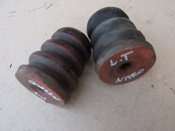 Butée d'amortisseur arrière Dodge NITRO 2008 OEM 52125396AB image 3