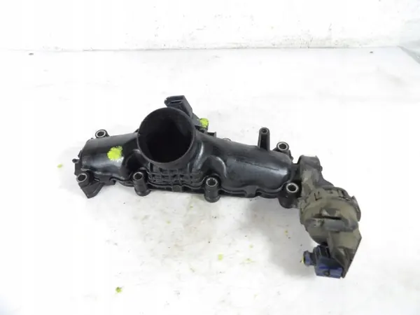 Colector de admisión SKODA FABIA III 1.4TDI OEM 04B129709B image 2