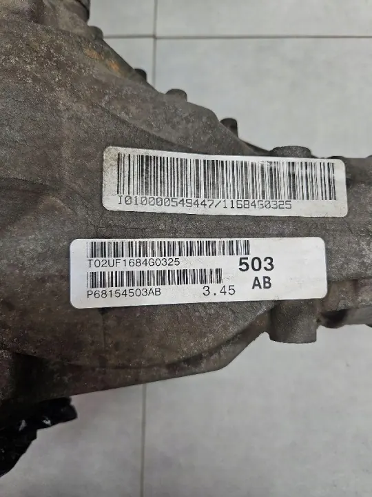 Jeep Grand Cherokee WK2 3.0 CRD Front Diff 3.45 P68154503AB image 4