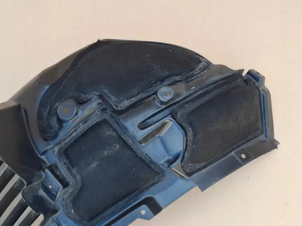 Front Left Wheel Arch Maserati Levante M161 OEM image 3