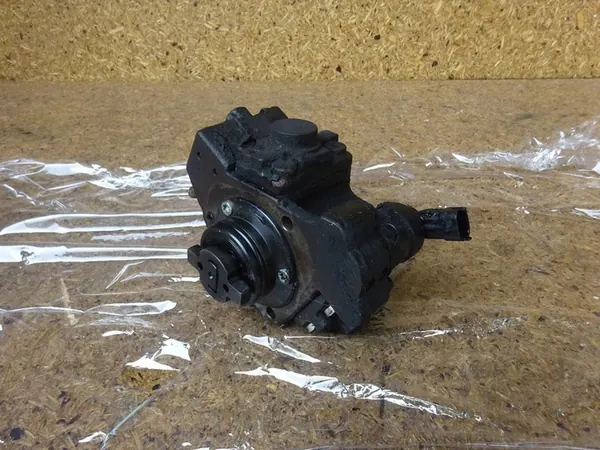 Brandstofpomp OPEL COMBO III D FIAT DOBLO 1.3 CDTI 0445010311 image 2