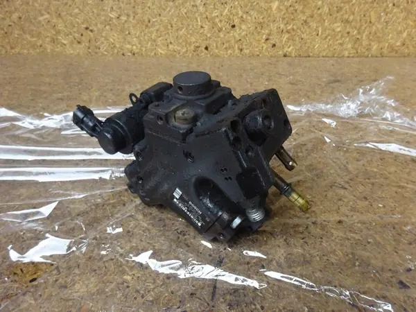 Brandstofpomp OPEL COMBO III D FIAT DOBLO 1.3 CDTI 0445010311 image 4