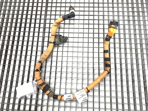 Câble Haute Tension OEM 240413123R pour Renault Arkana image 2