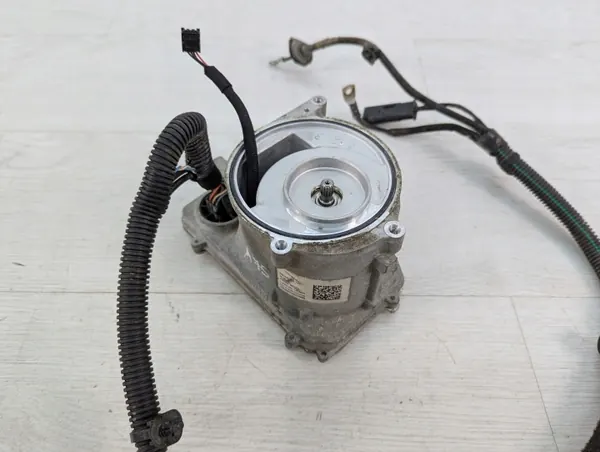 Gebrauchter Opel Crossland X Motor OEM 9831704780 image 4