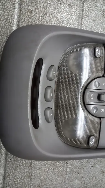 Iluminação Cabine Kia OE para Carnival II - Peça OEM image 3