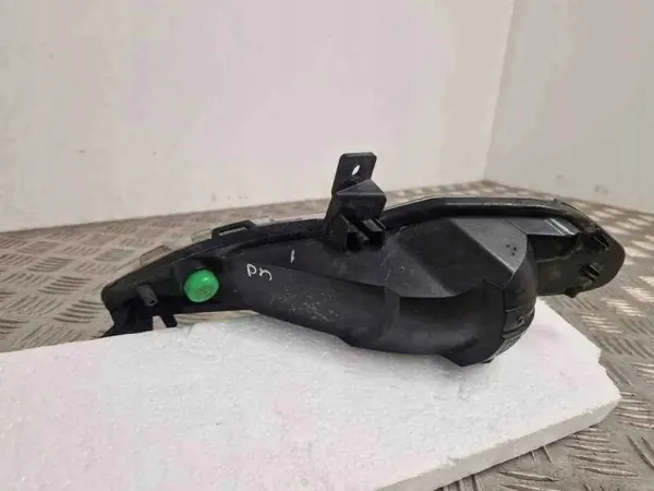 Intermitente derecho OEM 9678039280D para Peugeot 308 T9 image 3
