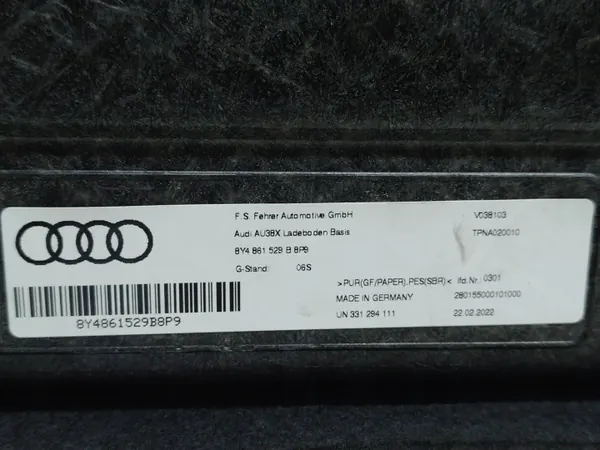Audi A3 8Y Tavaratilan matto OEM 8Y4861529B image 3