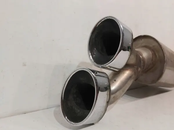 Mercedes Auspuff Endschalldämpfer OEM A2304900210 Gebraucht image 7