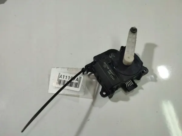 Verwarmingsklepmotor OEM 0637008680 voor Toyota Avensis image 2