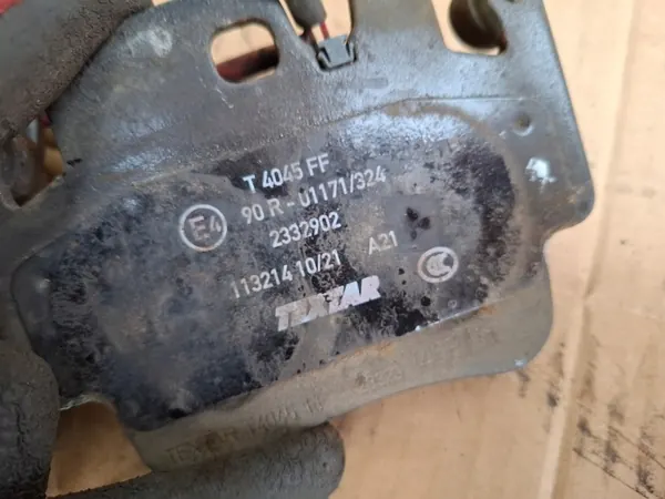 Porsche 911 996 etujarrutuslevyt & -palat OEM 205831/205832 image 4