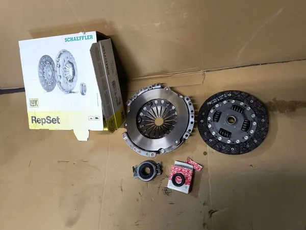 Kit de embreagem Schaeffler LuK 1.0 MPI image 2